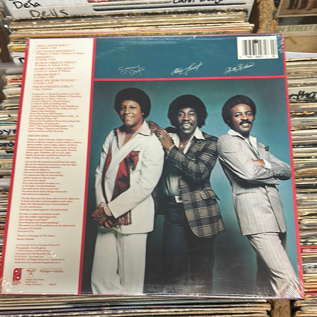 The O'Jays – Identify Yourself Vinyl Lp PZ 36027