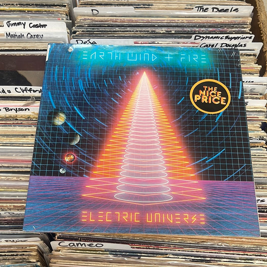 Earth, Wind & Fire ‎– Electric Universe Vinyl Lp PC 38980