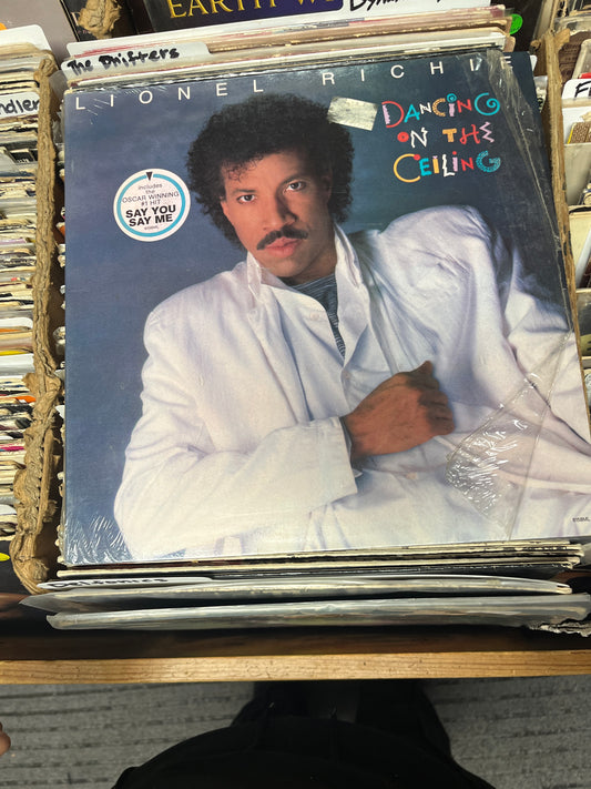Lionel Richie ‎– Dancing On The Ceiling Vinyl LP  6158 ML VG/VG+