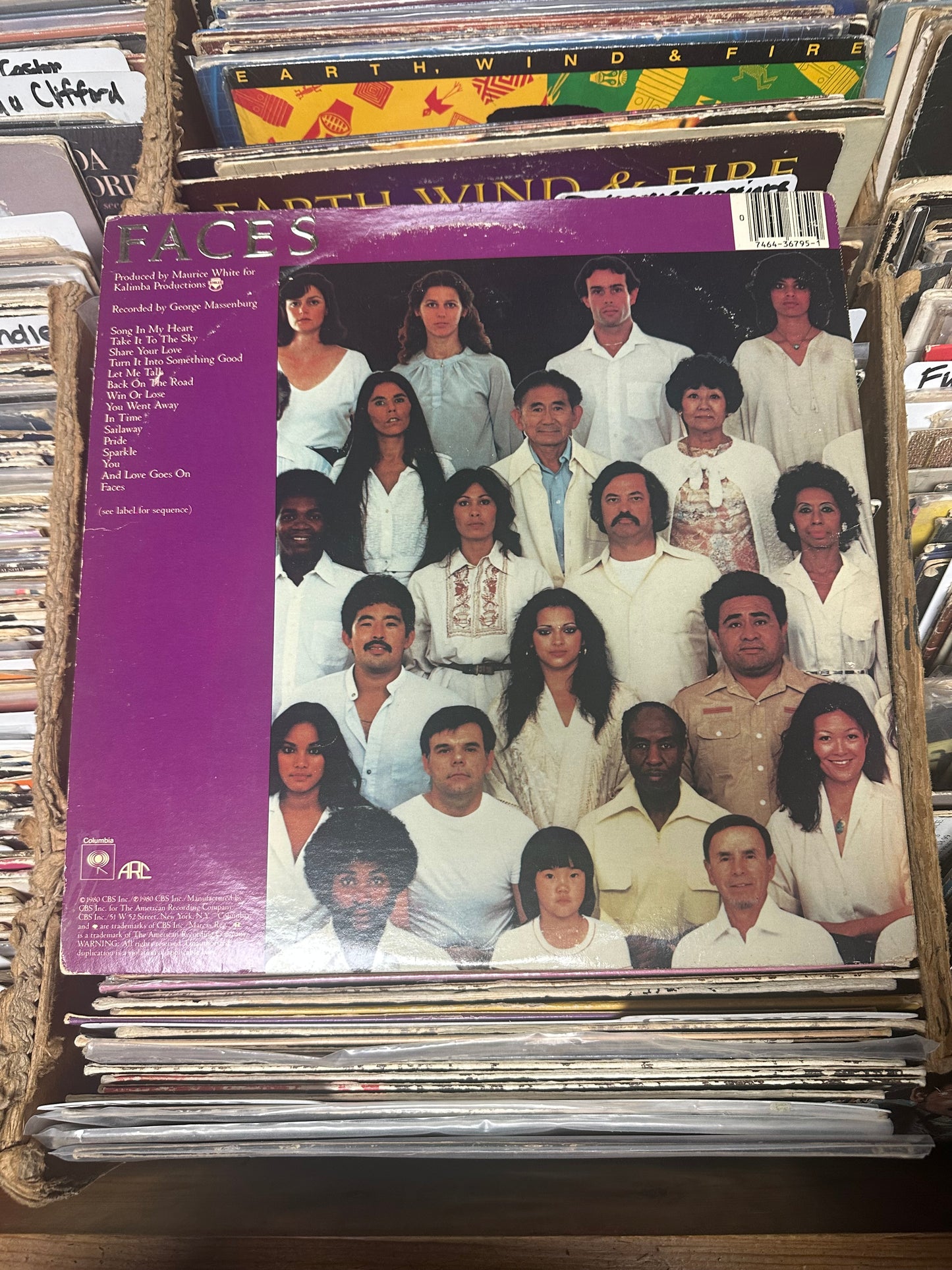 Earth, Wind & Fire ‎– Faces 2xVinyl LP VG+/VG+ Poster Incuded