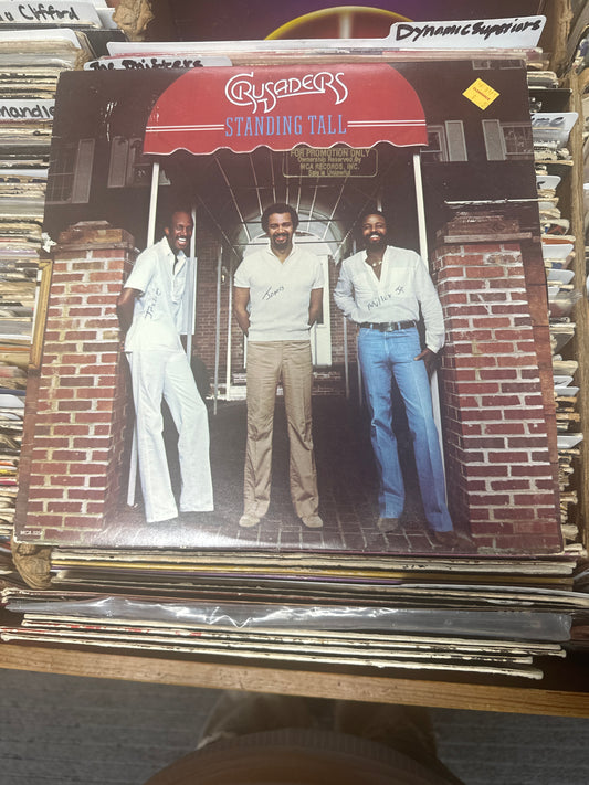 Crusaders ‎– Standing Tall Vinyl LP MCA-5254MCA-5254 VG+/VG+