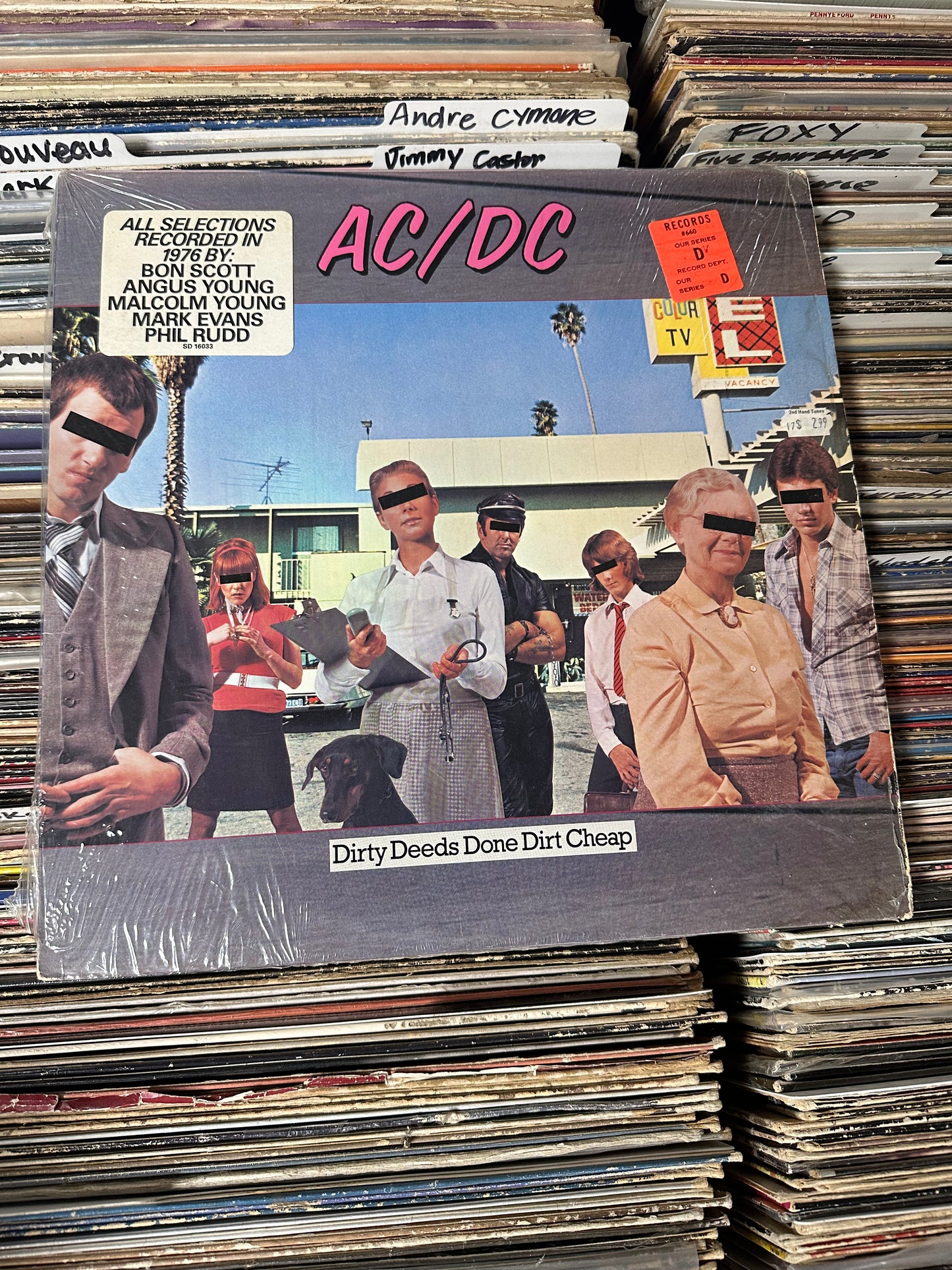 AC/DC ‎– Dirty Deeds Done Dirt Cheap Vinyl LP VG+/VG+